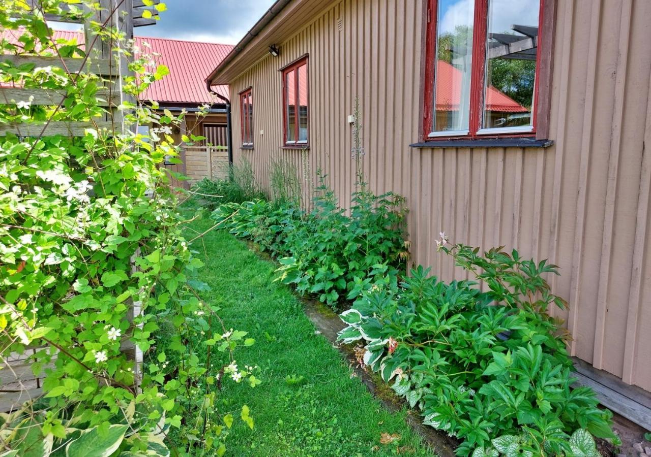 Flora Dekor Gaestgard Vendégház Alingsås Kültér fotó